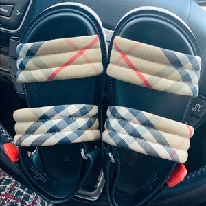 Kids burberry sandals
